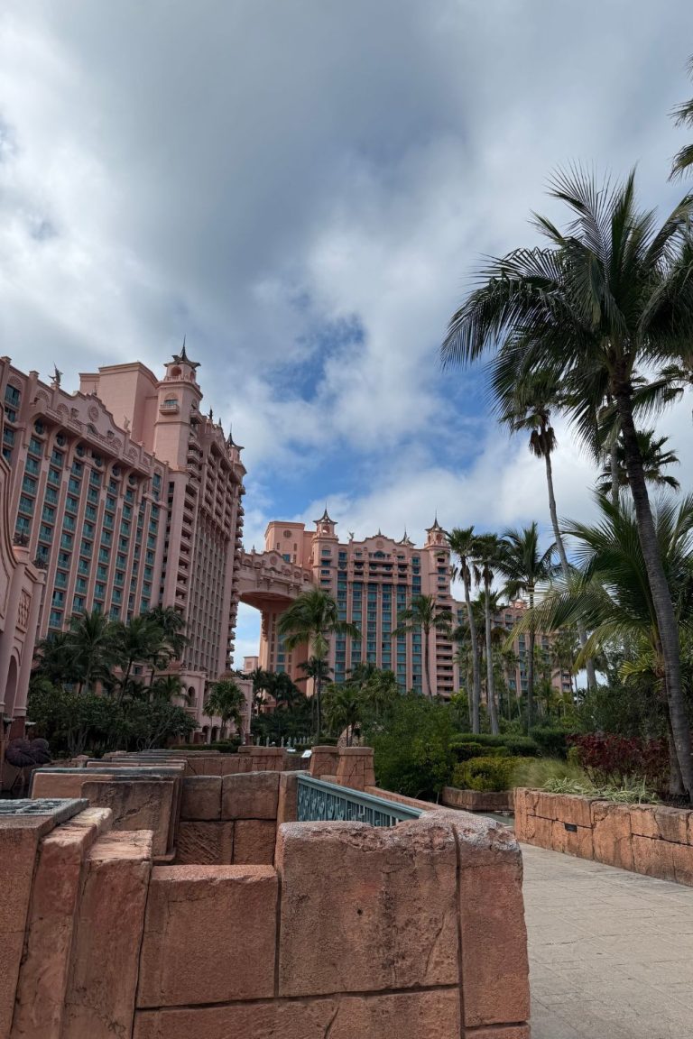  Atlantis Bahamas Solo Trip Review: What My 3 Nights at Atlantis Actually Cost